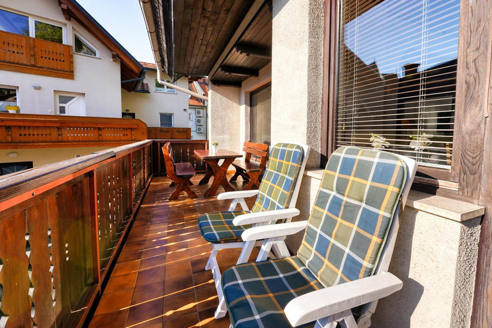 Castle Way Tamy Apartment Bled